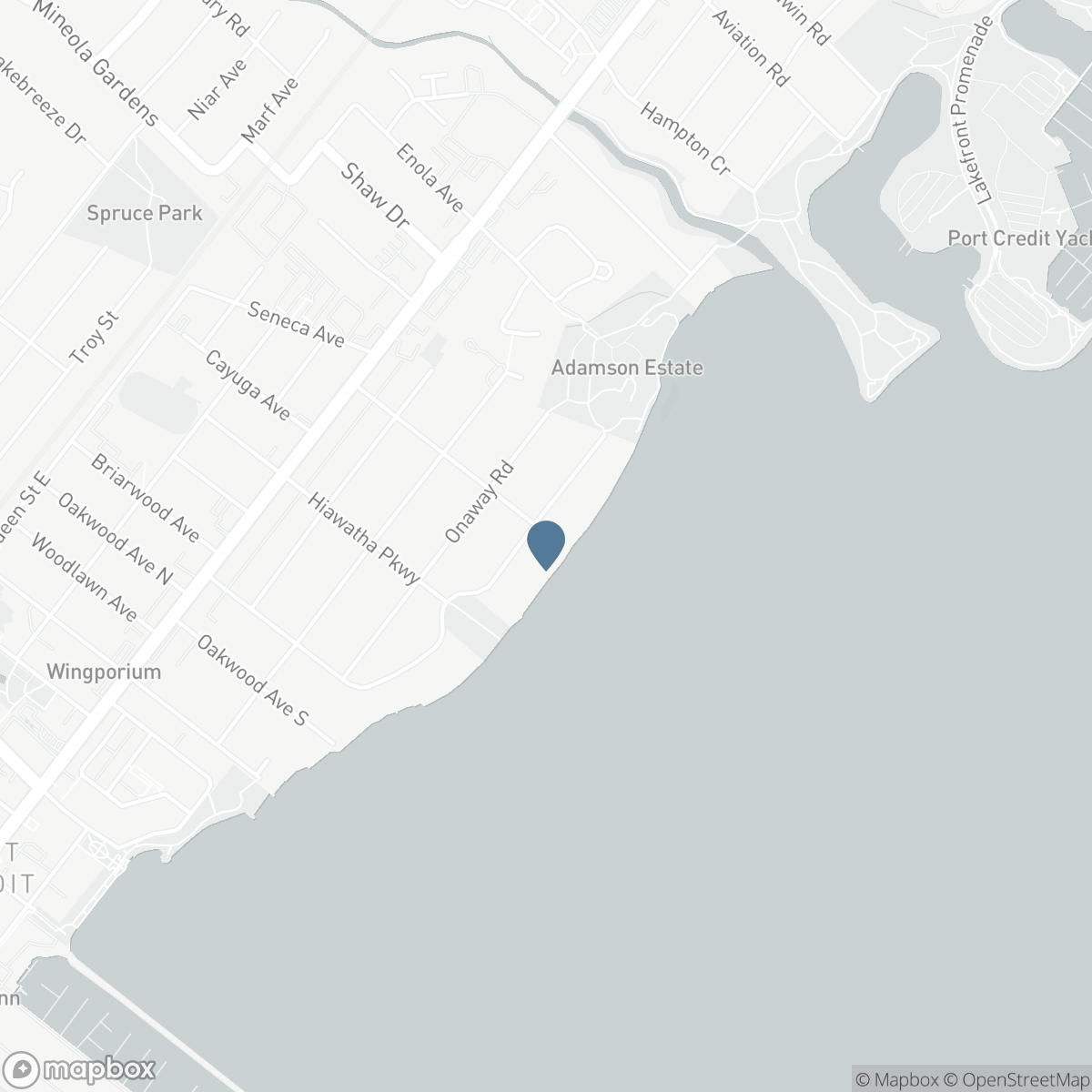 102 CUMBERLAND DRIVE, Mississauga, Ontario L5G 3M8